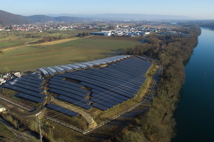 Luftaufnahme des Solarparks Herten