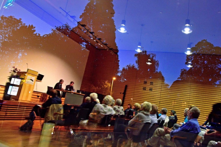Blick in den Veranstaltungsraum der Katholischen Akademie Freiburg