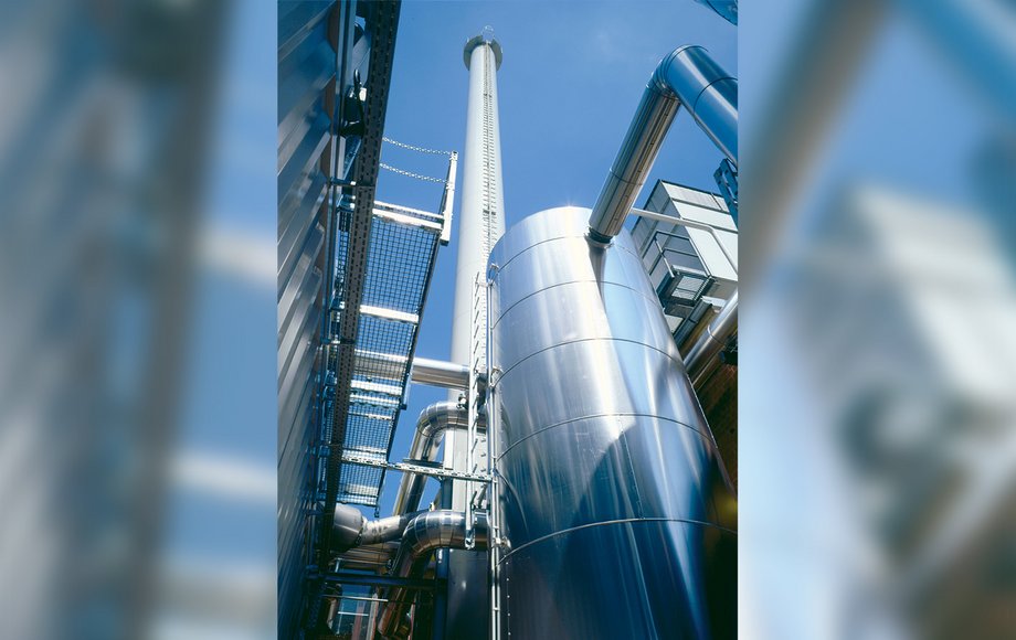 Blick auf eine Industrieanlage