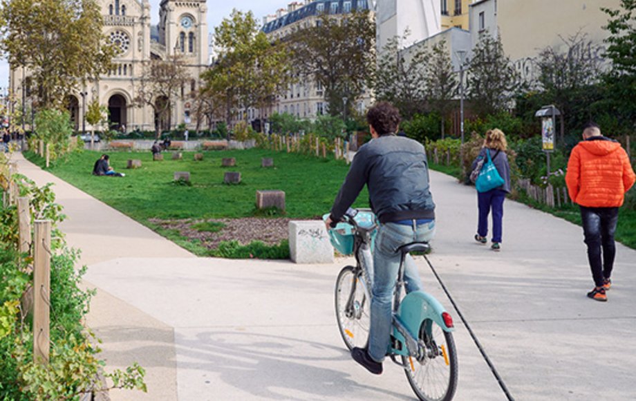 Fahrradfahrer in einer Stadt