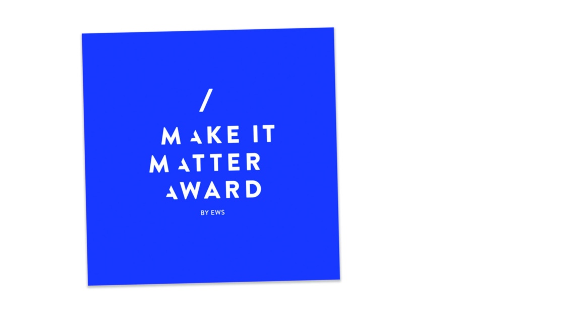 Blaues quadratisches Logo mit der Aufschrift «Make It Matter Award»