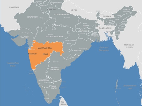 Karte von Indien,  der Bundesstaat Maharashtra, im Osten Landes gelegen, ist in orange hervorgehoben.