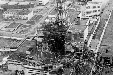 Luftaufnahme des havarierten Atomkraftwerks Tschernobyl