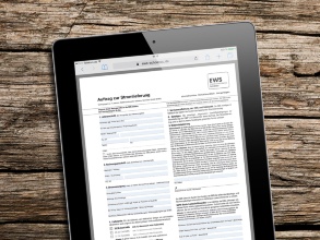iPad mit PDF-Datei der EWS