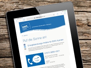 iPad mit Energieberatungs-Hotline-Seite der EWS