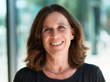 Portraitfoto von Beate Scharr