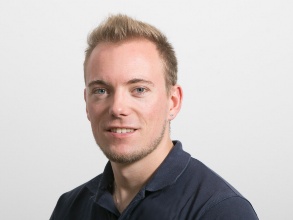 Portrait Sebastian Sladek, Geschäftsführer der EWS Vertriebs GmbH