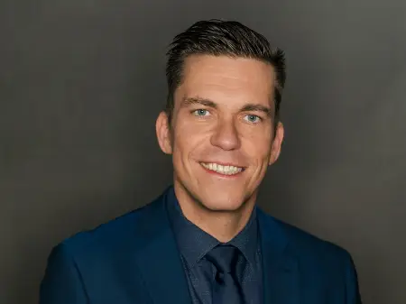 Portraitfoto von Jan Thomanek