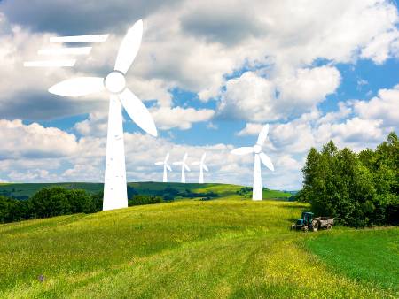 Leicht hügelige Landschaft mit Wiesen und Wald; mehrere Windkraftanlagen sind als weiße grafische Elemente einmontiert.