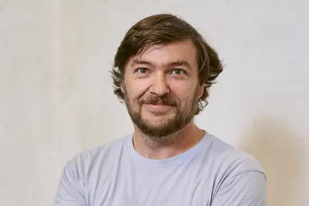 Portrait Sebastian Sladek
